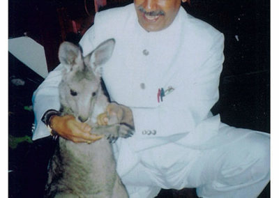 Dr Naram Pulse Healing with Kangaroo