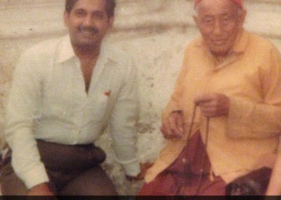 Young Dr Naram with his beloved teacher, the True Healer, Baba Ramdas when he was 115 Years Young